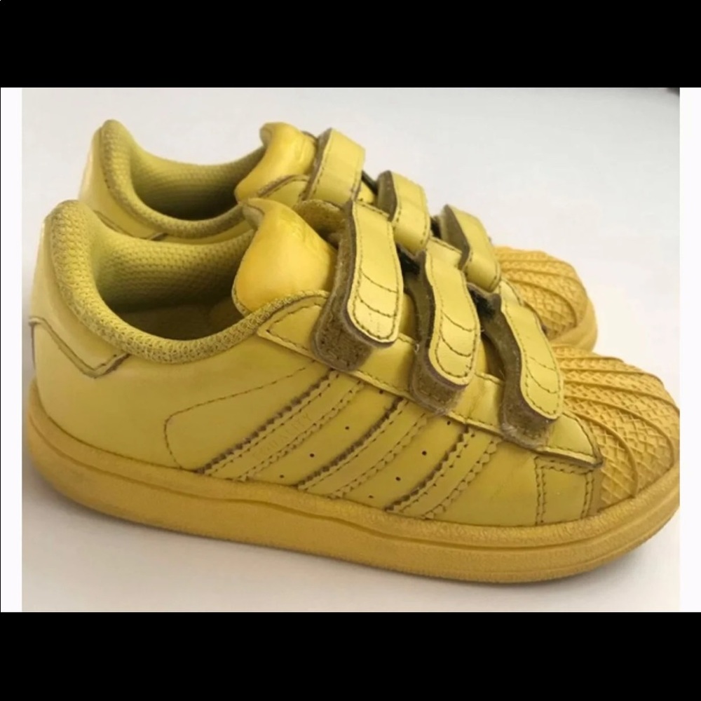 Adida shoes